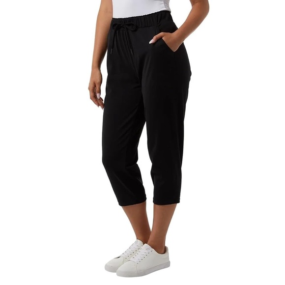 32 Degrees Black Lux Capri with Elastic Waistband - Picture 1 of 10